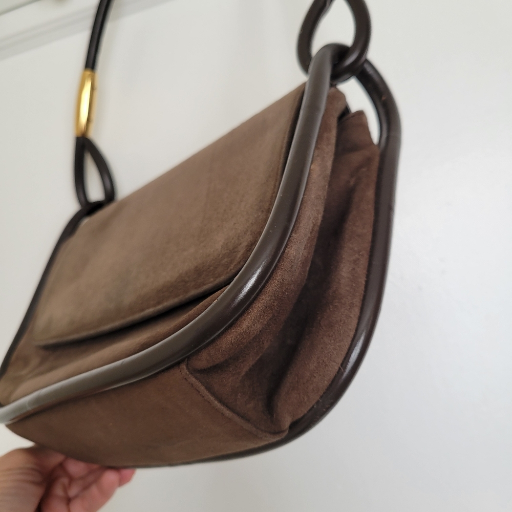 Gucci Suede Shoulder Bag - Picture 5 of 11